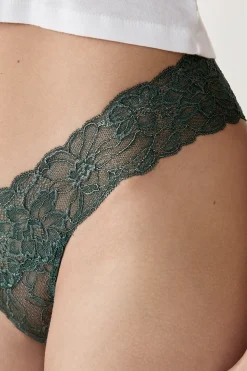 Tanga en dentelle