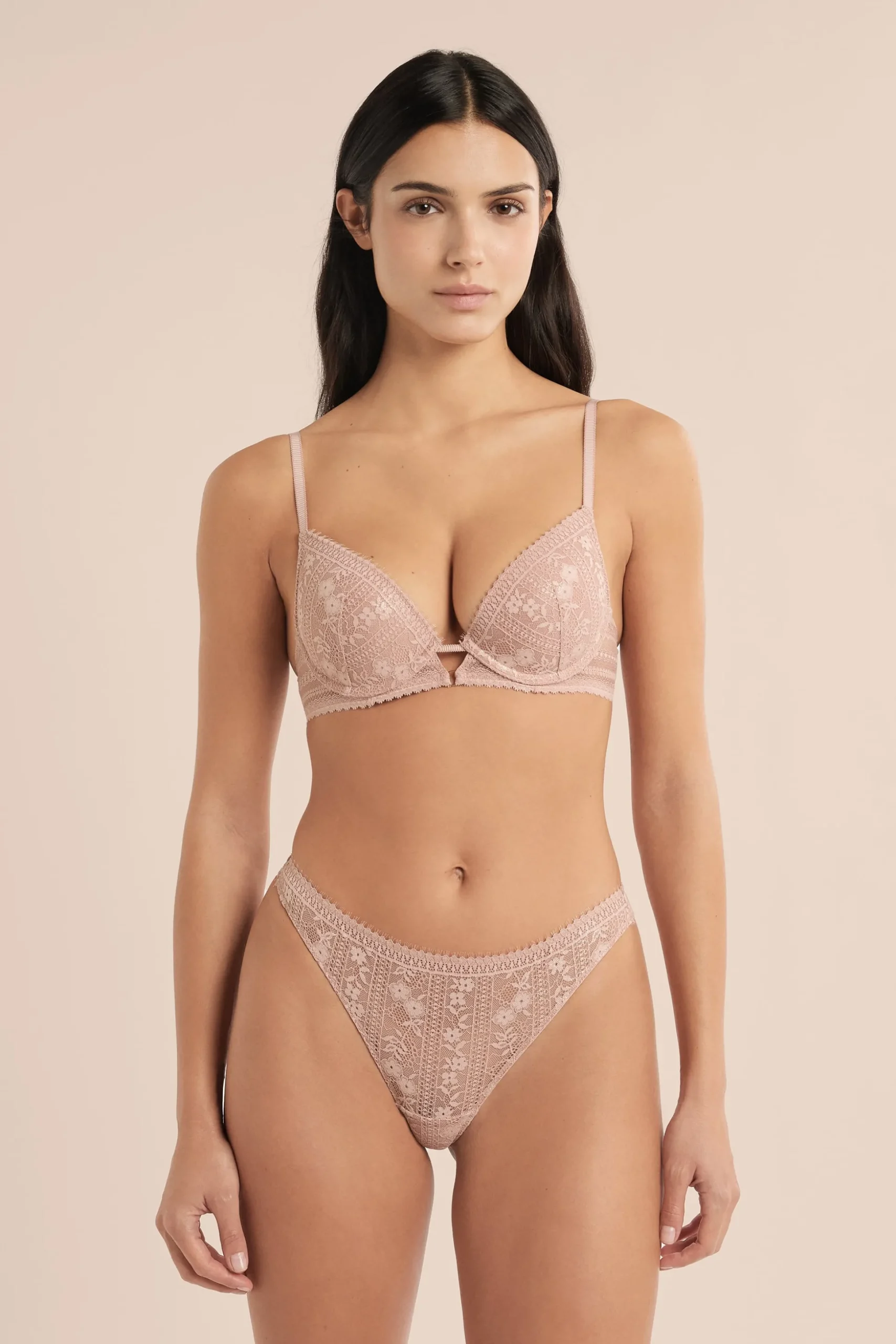 Tanga en dentelle