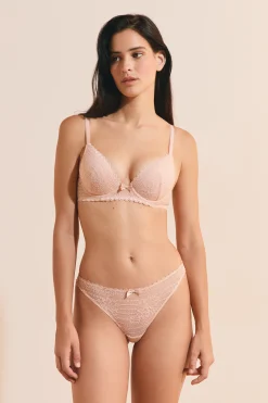 Tanga en dentelle