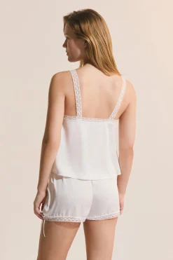 Top de pyjama satiné avec des détails en dentelle