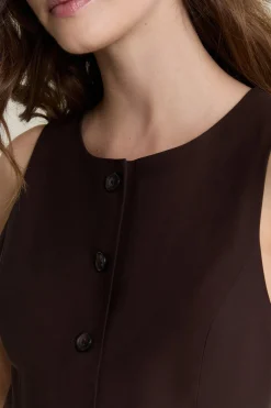 Top sans manches avec boutons