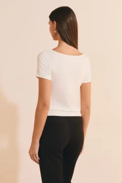 T-shirt col V