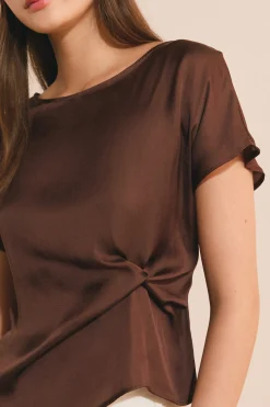 T-shirt drapé avec nœud satiné