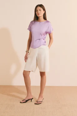 T-shirt drapé avec nœud satiné