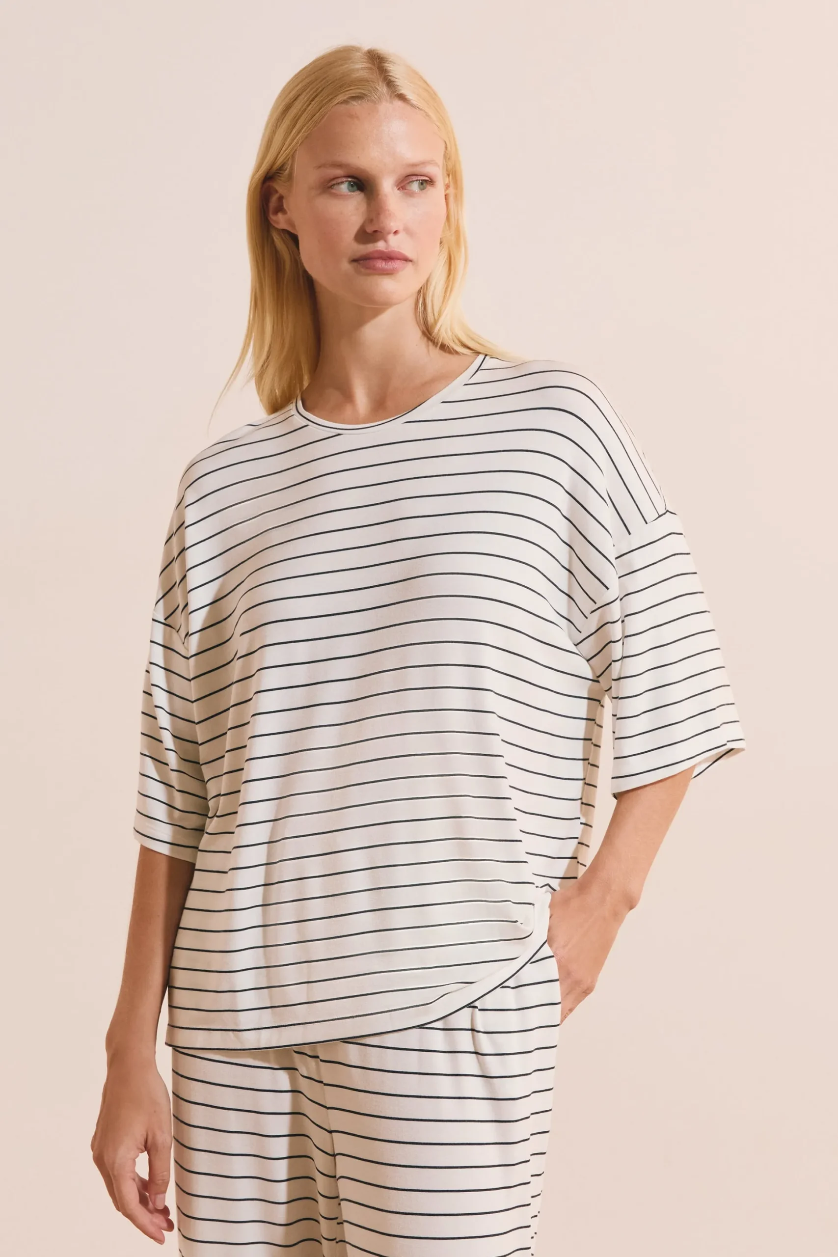 T-shirt large avec col rond