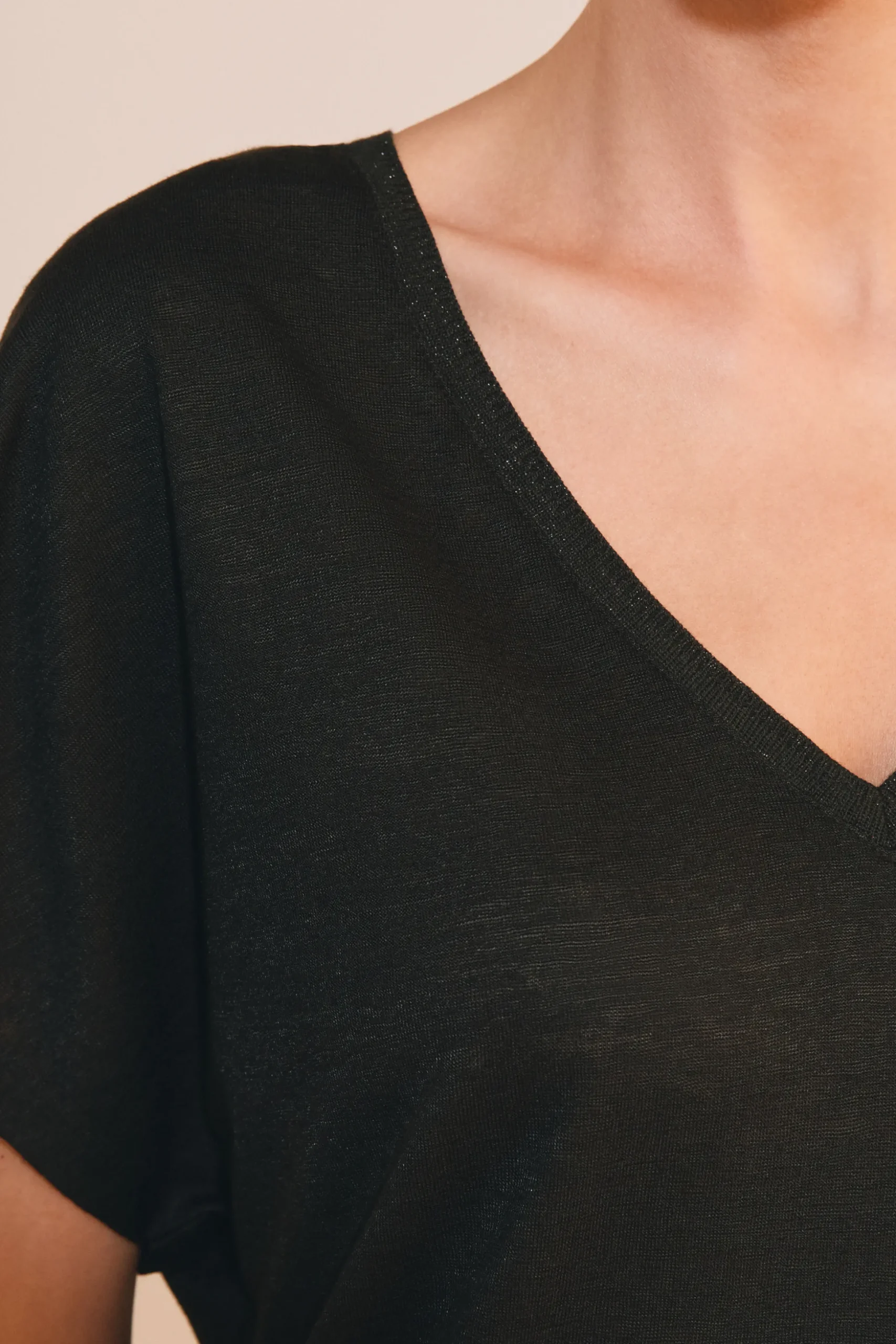 T-shirt manches courtes col V