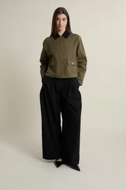 Veste courte à col velours