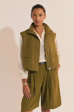 Veste sans manches col montant